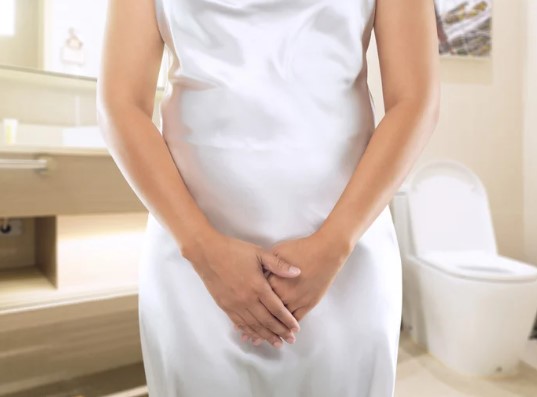 トイレ・女性イメージ画像